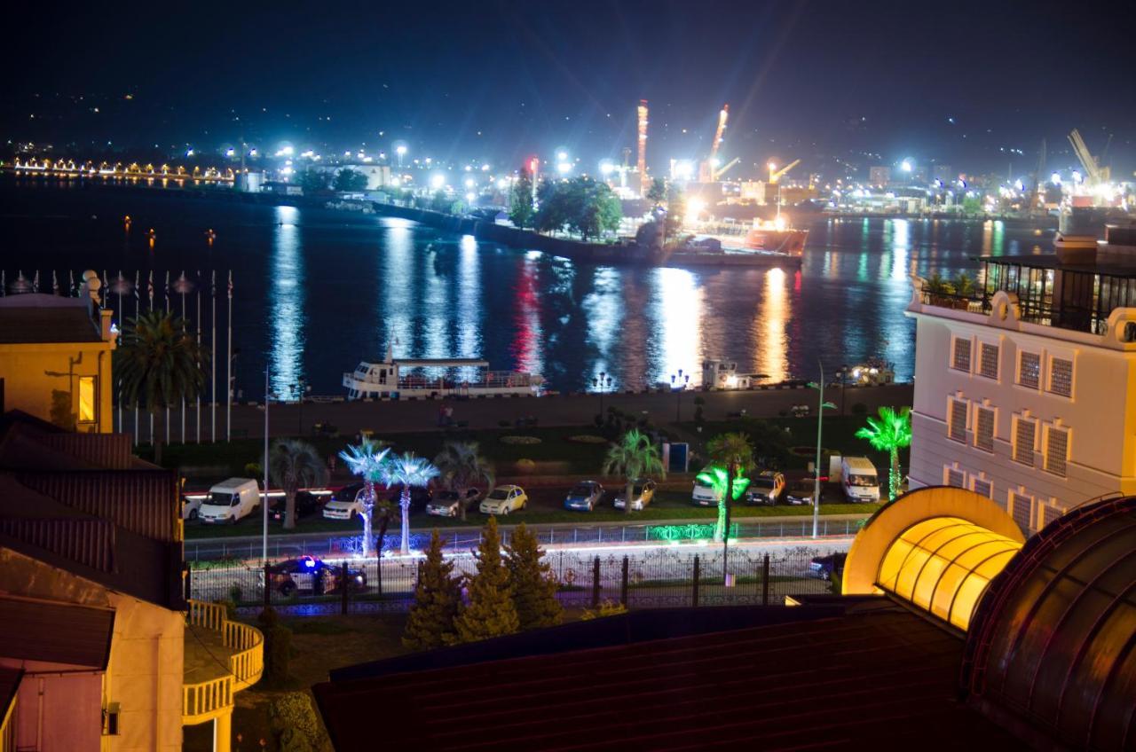 Anadolu Star Hotel & Casino Batumi Exterior foto
